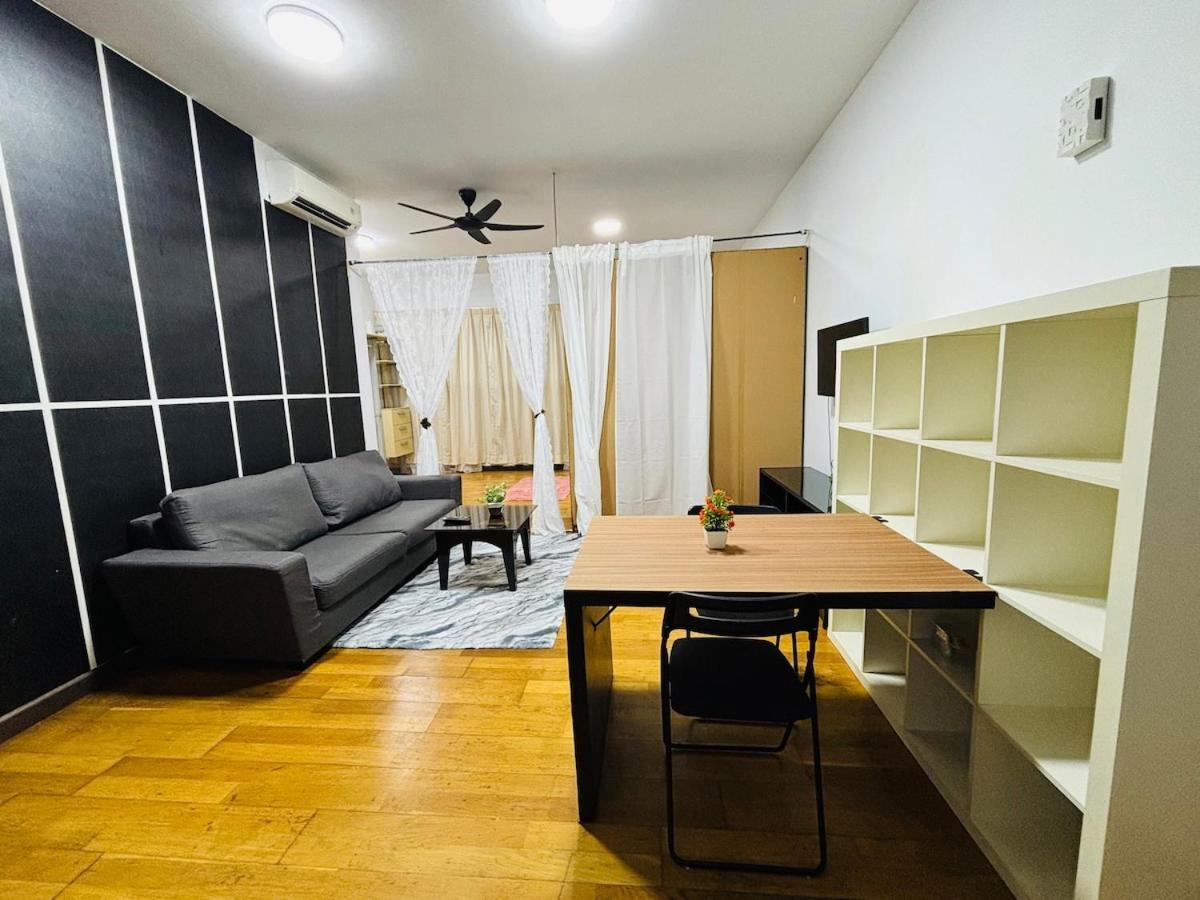 Regalia Upper View By Willow Homes Kuala Lumpur Habitación foto